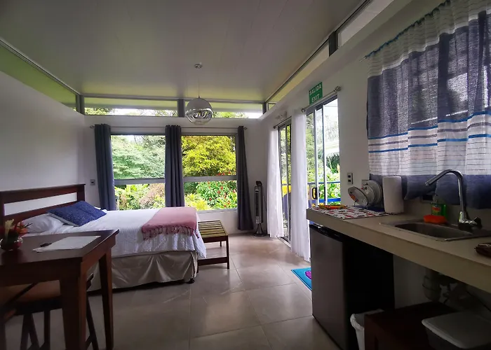 Agutipaca Couette-café 4*